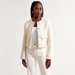 Abercrombie & Fitch White Bouclé Wool Blend Cropped Jacket Gold Buttons Size M